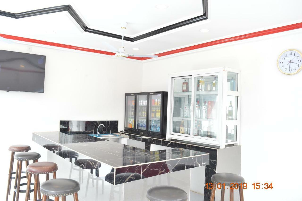 בנג'ול Sukuta Nema Guest House מראה חיצוני תמונה